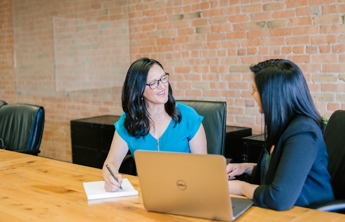 Collaborative AI Evaluators